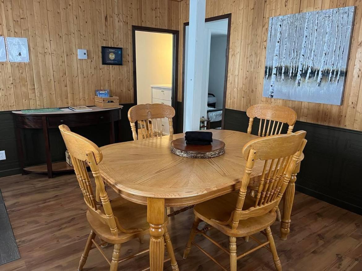 La Cabane Chez Jimmy Petit-Saguenay Zewnętrze zdjęcie