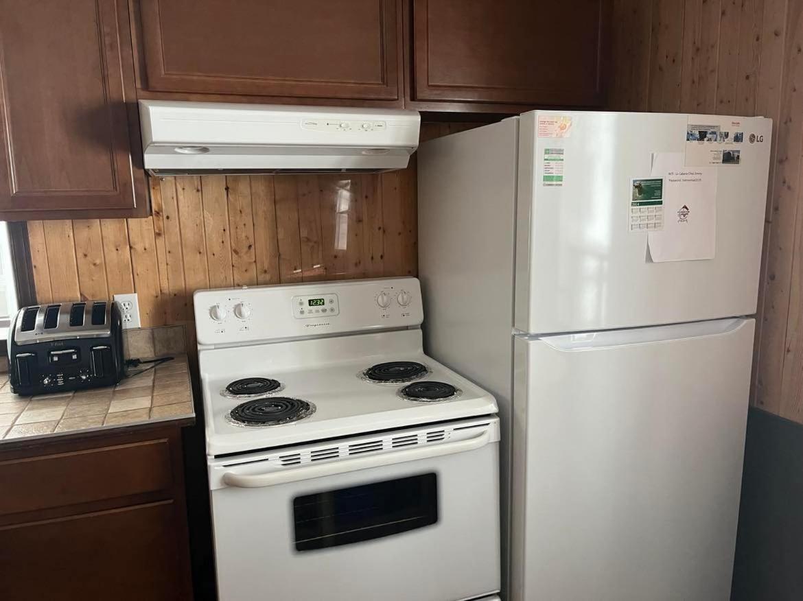 La Cabane Chez Jimmy Petit-Saguenay Zewnętrze zdjęcie