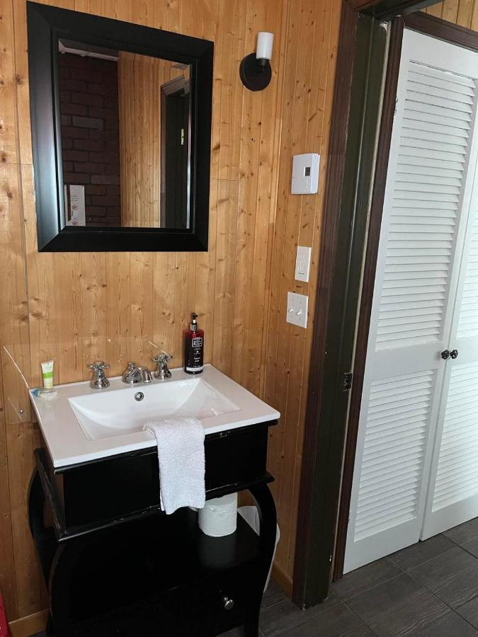 La Cabane Chez Jimmy Petit-Saguenay Zewnętrze zdjęcie