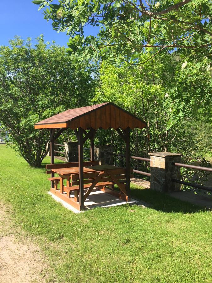 La Cabane Chez Jimmy Petit-Saguenay Zewnętrze zdjęcie